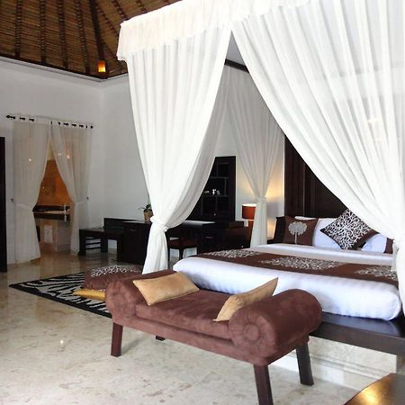 Hillstone Uluwatu Villa Ungasan Buitenkant foto