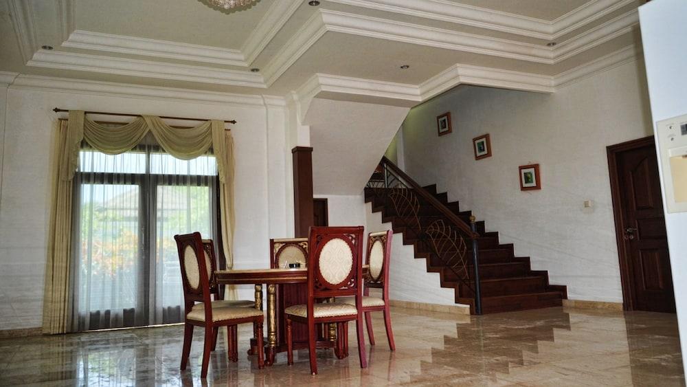 Hillstone Uluwatu Villa Ungasan Buitenkant foto