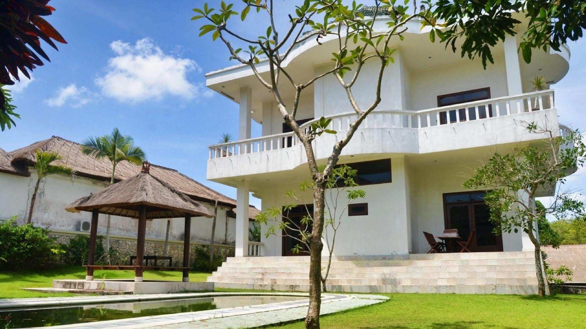 Hillstone Uluwatu Villa Ungasan Buitenkant foto